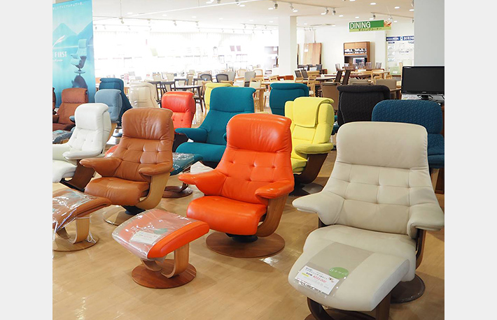 カリモク鶴見アウトレット横浜市「現品理由あり家具フェア」8/30・31のカルーセル画像4