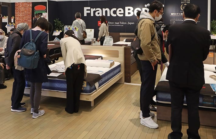 ベッド限定　大特価セール in 日石横浜ホール(11/8-9)のカルーセル画像21