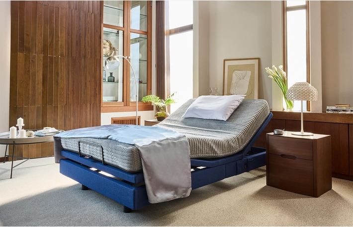 シモンズBeautyrest100周年フェアin大丸東京11/20～12/17のカルーセル画像9