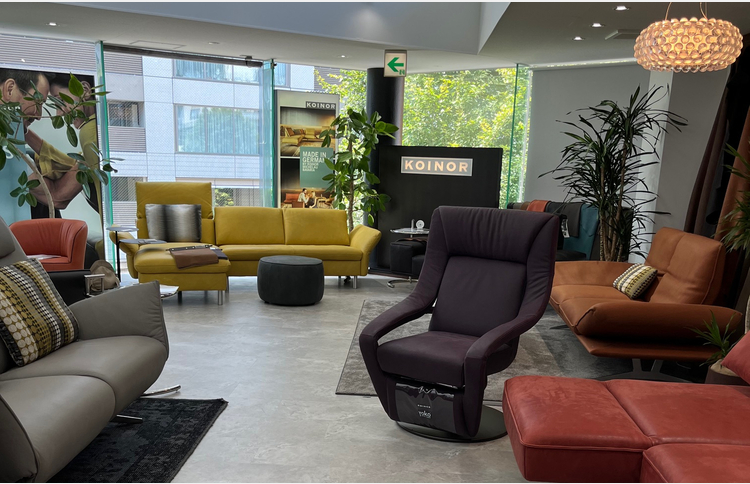 ドイツ国内生産「コイノール」イタリア「ニコライン」高級レザーソファ