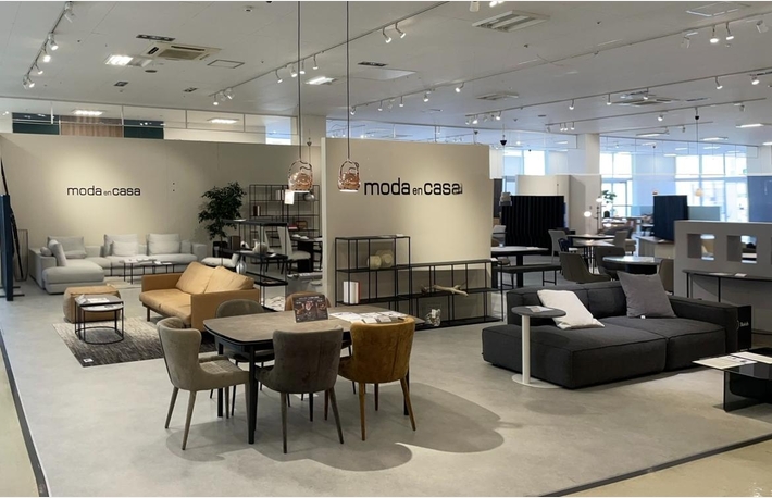 SUPER OUTLETBARGAIN in かねたや幕張新都心店のカルーセル画像2
