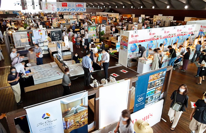 家具の大特価セール【第156回横浜グランドインテリアフェア】in 横浜港大さん橋ホール(3/20-22)のカルーセル画像23