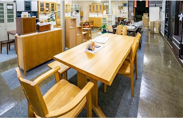 万博開催記念「枚方家具団地13店舗一斉大決算協賛セール」6/14･15のカルーセル画像6