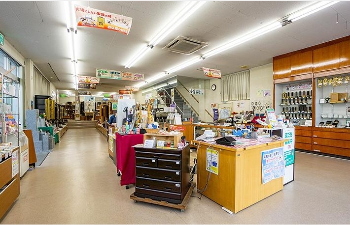 万博開催記念「枚方家具団地13店舗一斉大決算協賛セール」6/14･15のカルーセル画像14