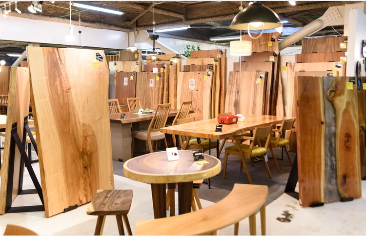 一枚板専門店「kikori」決算セール 7/5～7/27のカルーセル画像1