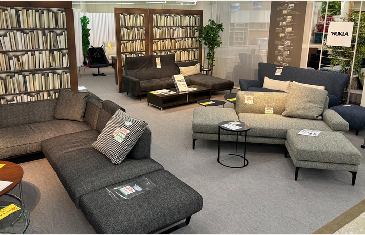 最終値下げ☀︎木製ソファ　中村家具店購入　お引き取り限定　発送は致しません。 最終値下げ☀︎木製ソファ中村家具店購入お引き取り限定発送は致しません。