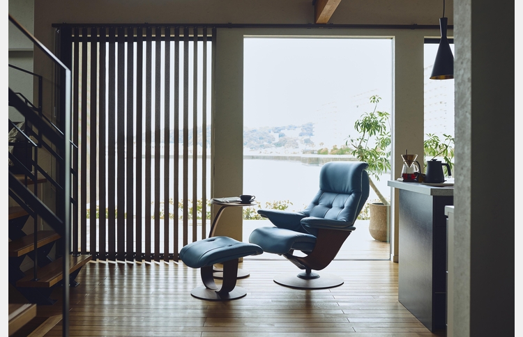 カリモク家具 福岡ショールーム 「GWに特等席を。カリモク家具体験フェア。」のカルーセル画像1