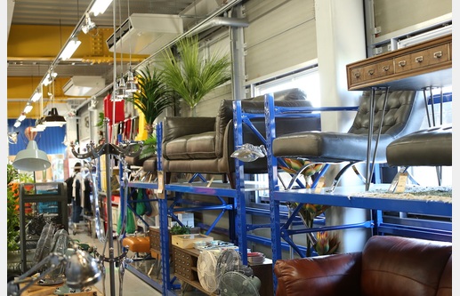DULTON FACTORY SERVICE OSAKAの画像10