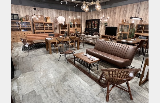 CRASH GATE ジ アウトレット広島店の画像4