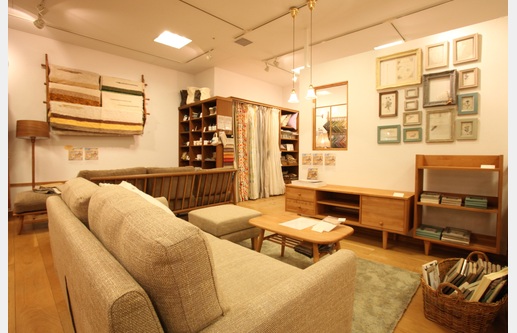 【閉店】モモナチュラル 大阪店の画像16